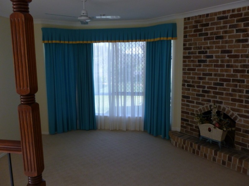 120 Kingfisher Parade, Toogoom QLD 4655