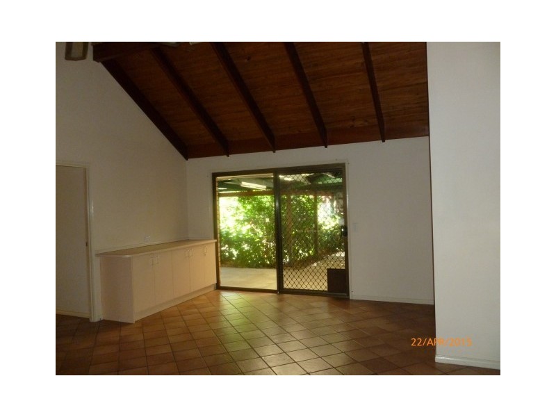 10-12 EXETER, Torquay QLD 4655