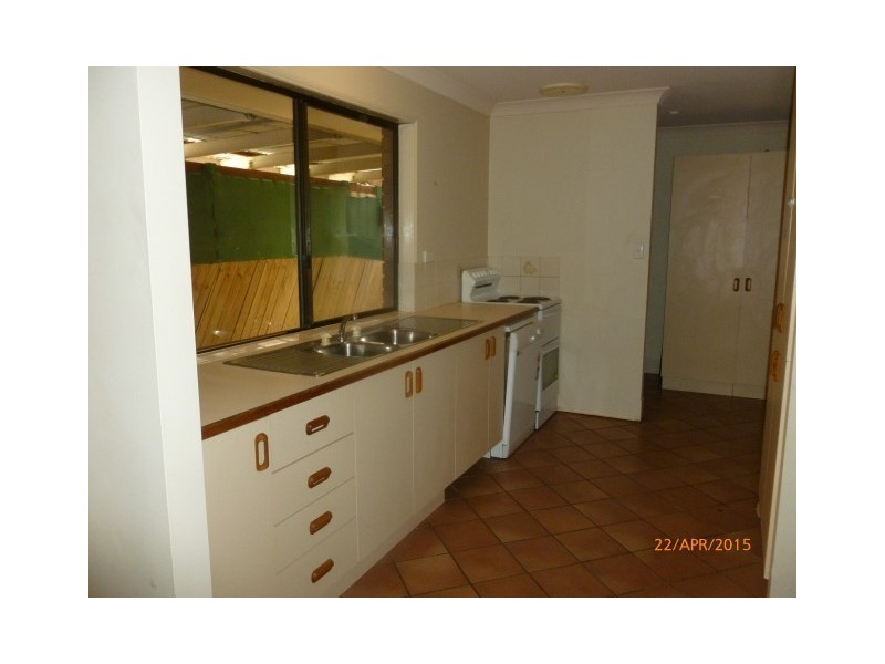 10-12 EXETER, Torquay QLD 4655