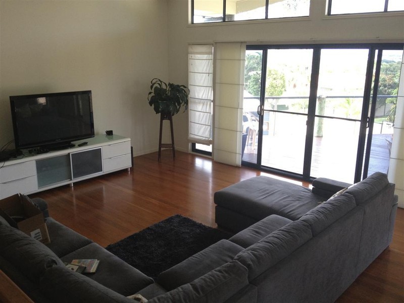 61 Jacobsen Outlook, Urraween QLD 4655