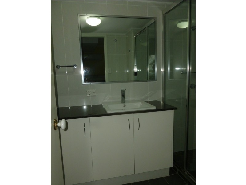 UNIT 46 GSSM, Urangan QLD 4655