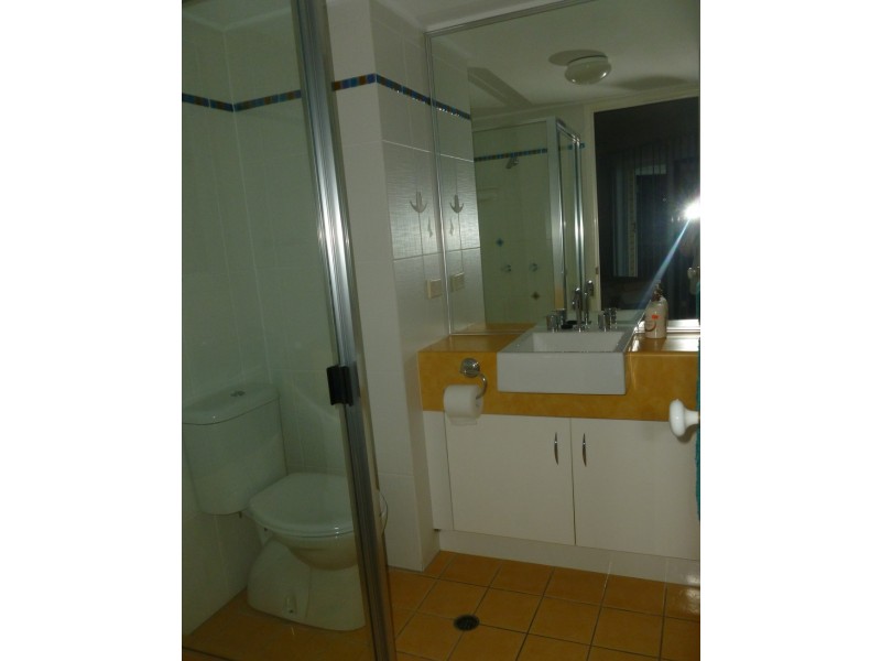 UNIT 46 GSSM, Urangan QLD 4655
