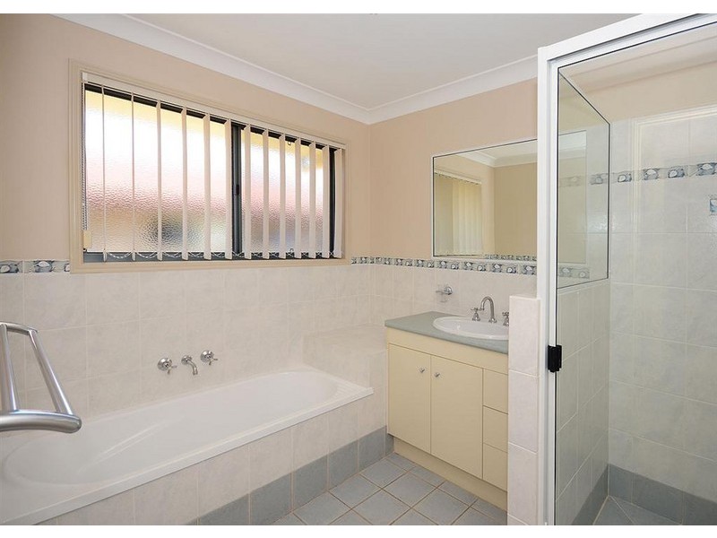 11 MARCOCCI STREET, Urraween QLD 4655