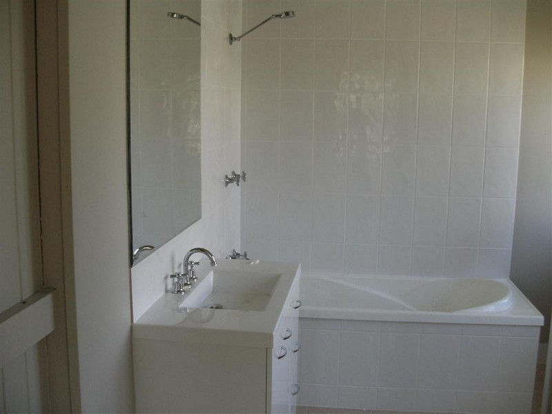 20 KING, Urangan QLD 4655