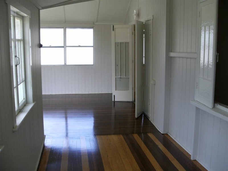 21 HIBISCUS, Urangan QLD 4655