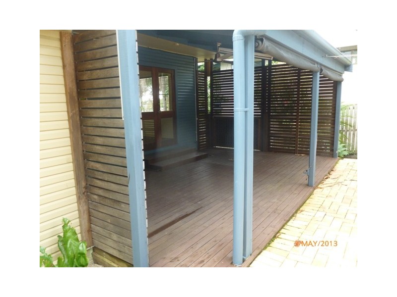 327 Boat Harbour Drive, Scarness QLD 4655