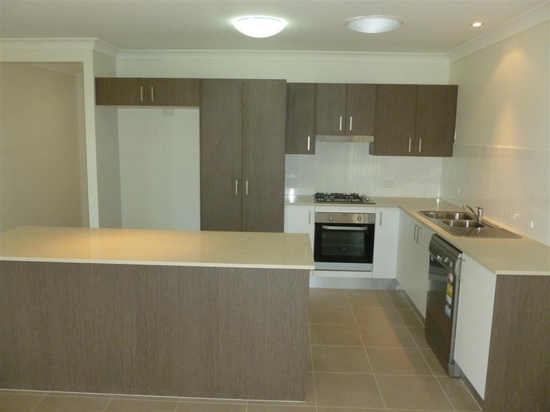 15 MAWSON, Urraween QLD 4655