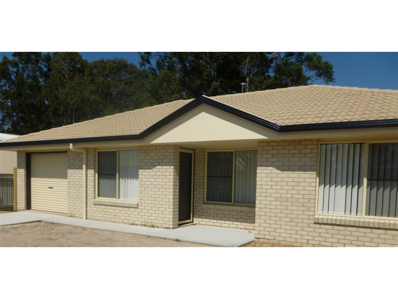 80C CORFIELD, Point Vernon QLD 4655