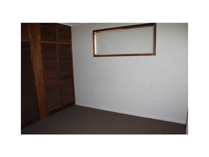 11 BURRUM STREET, Urangan QLD 4655