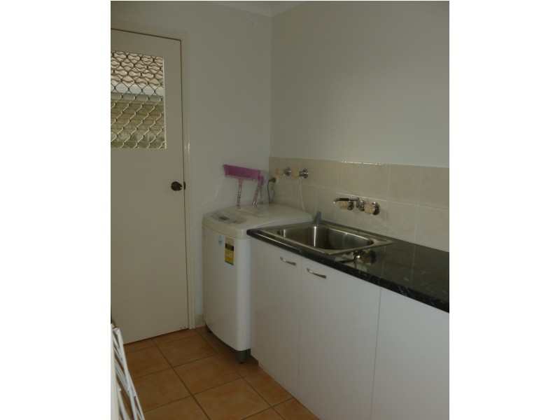 52 Ann Street, Torquay QLD 4655