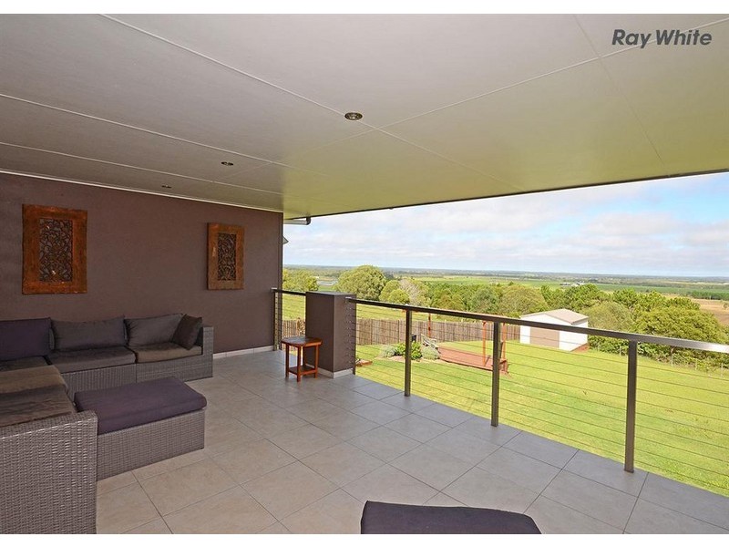 22 Sandy View Drive, Nikenbah QLD 4655