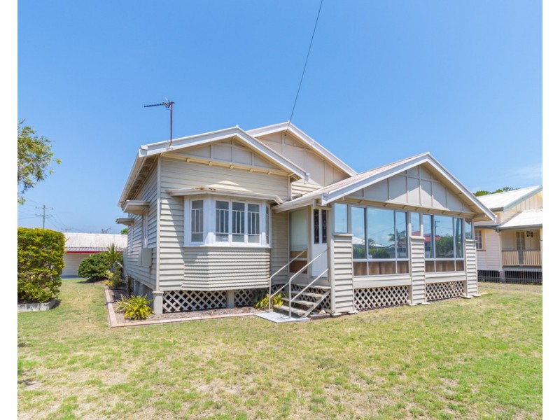 21 Fraser Street, Torquay QLD 4655
