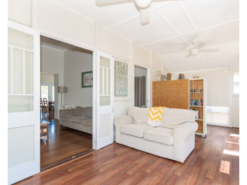 21 Fraser Street, Torquay QLD 4655