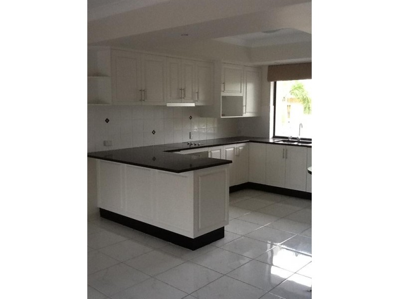 3/580 Esplanade, Urangan QLD 4655