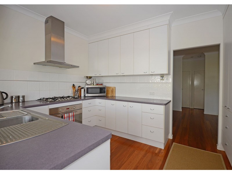 12 Faye Avenue, Scarness QLD 4655