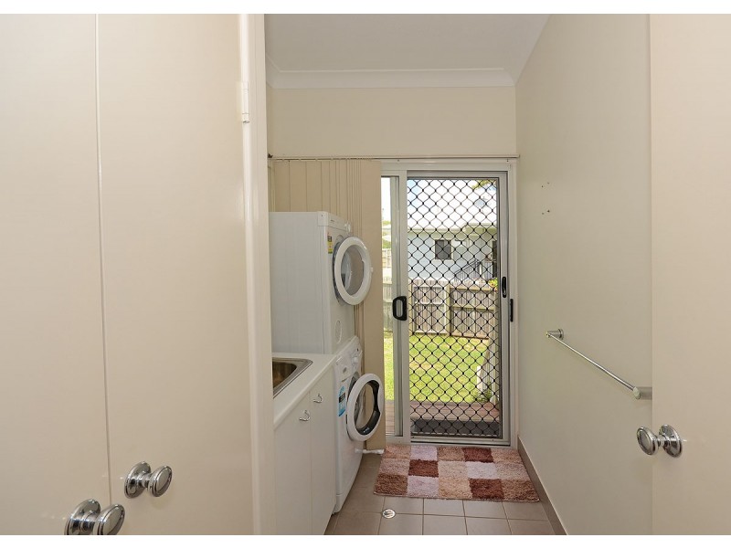 12 Faye Avenue, Scarness QLD 4655