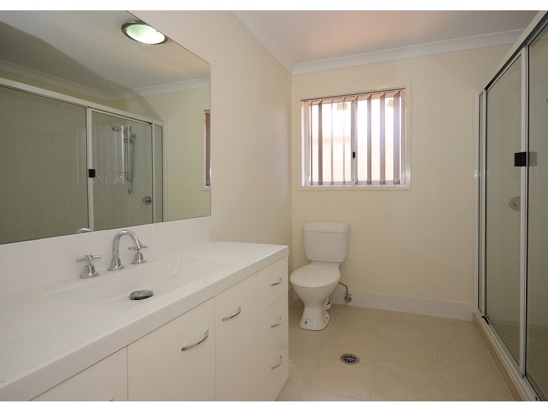 8 Bulleen Way, Burrum Heads QLD 4659