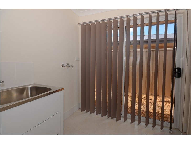 8 Bulleen Way, Burrum Heads QLD 4659