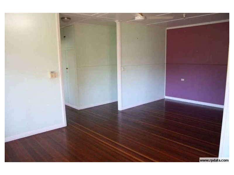 6 Wynne Parade, Maryborough QLD 4650