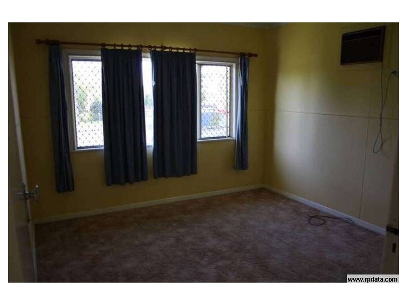 6 Wynne Parade, Maryborough QLD 4650