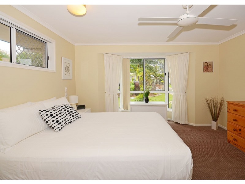 6 Bergin Court, Torquay QLD 4655