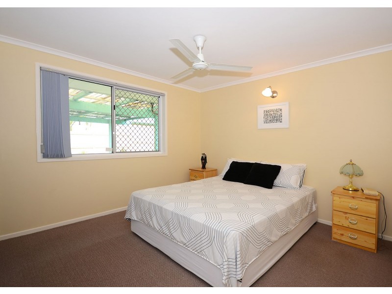 6 Bergin Court, Torquay QLD 4655