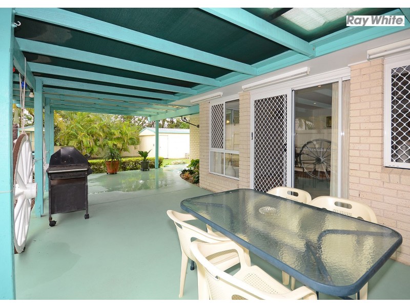 6 Bergin Court, Torquay QLD 4655