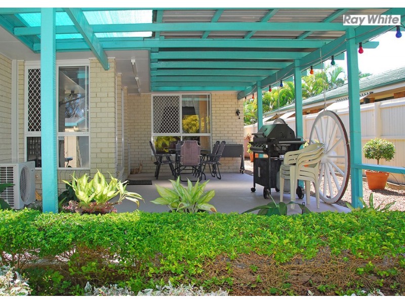 6 Bergin Court, Torquay QLD 4655
