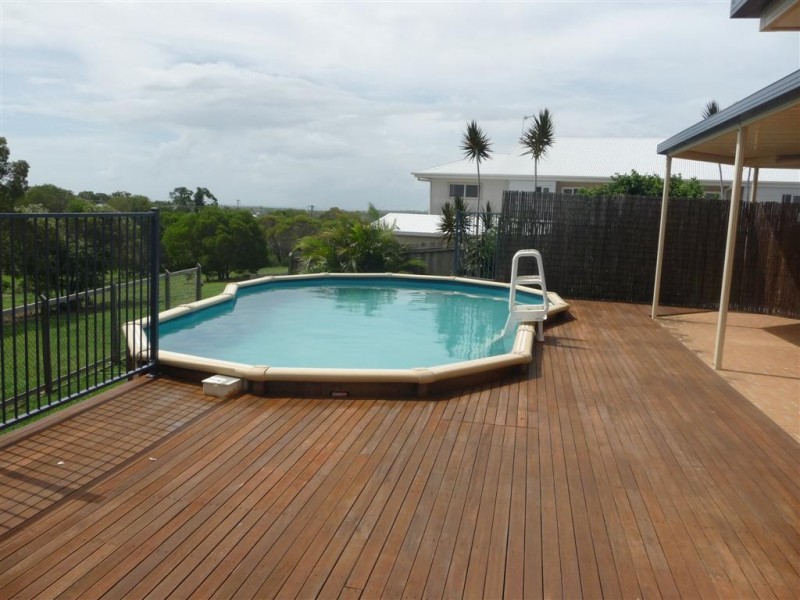65 Gundesen Drive, Urraween QLD 4655