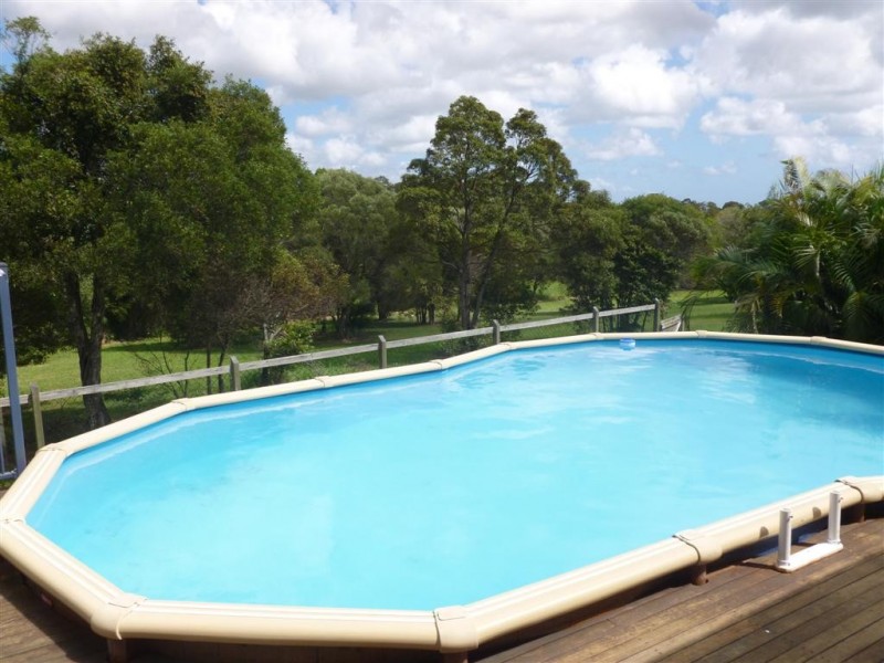 65 Gundesen Drive, Urraween QLD 4655