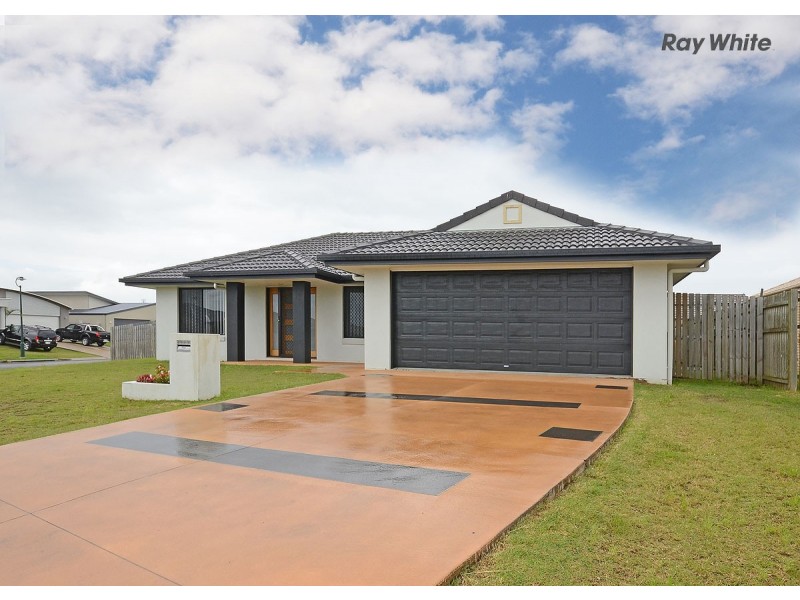 80 Endeavour Way, Eli Waters QLD 4655