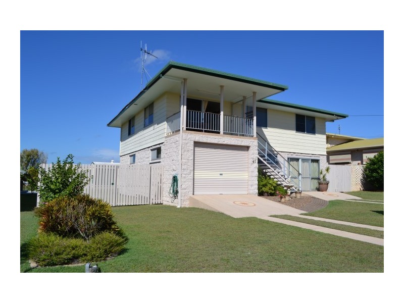 41 Riverview Drive, Burrum Heads QLD 4659