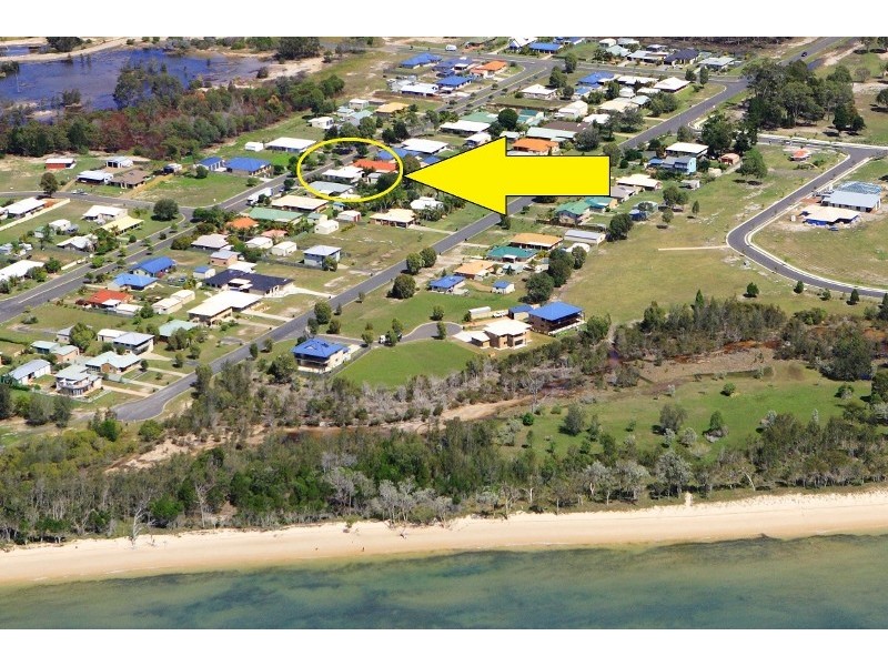 22 Beach Drive, Burrum Heads QLD 4659