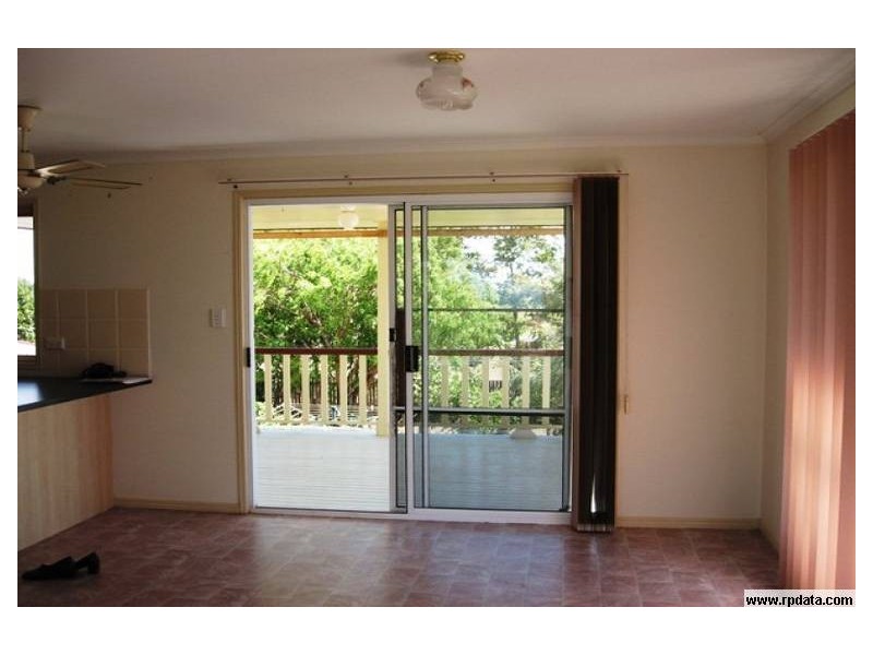 22 Beach Drive, Burrum Heads QLD 4659