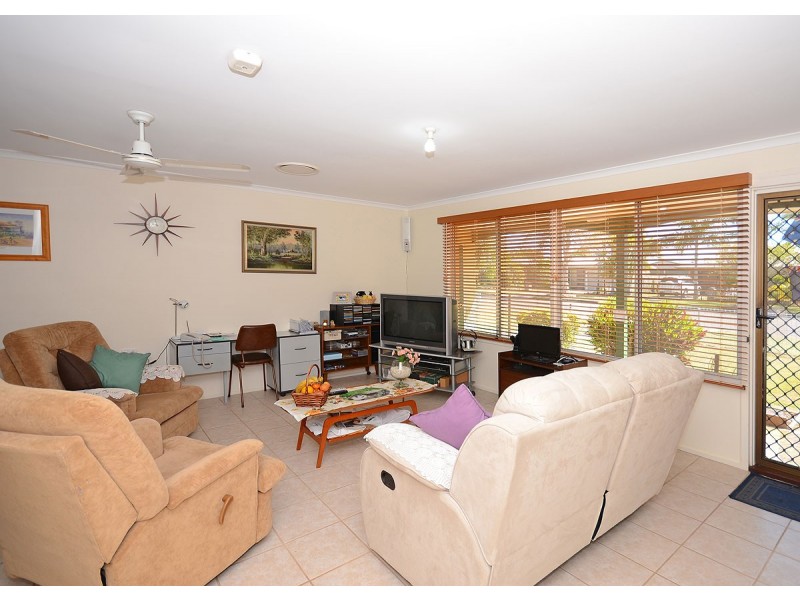 4 Turrum Street, Scarness QLD 4655