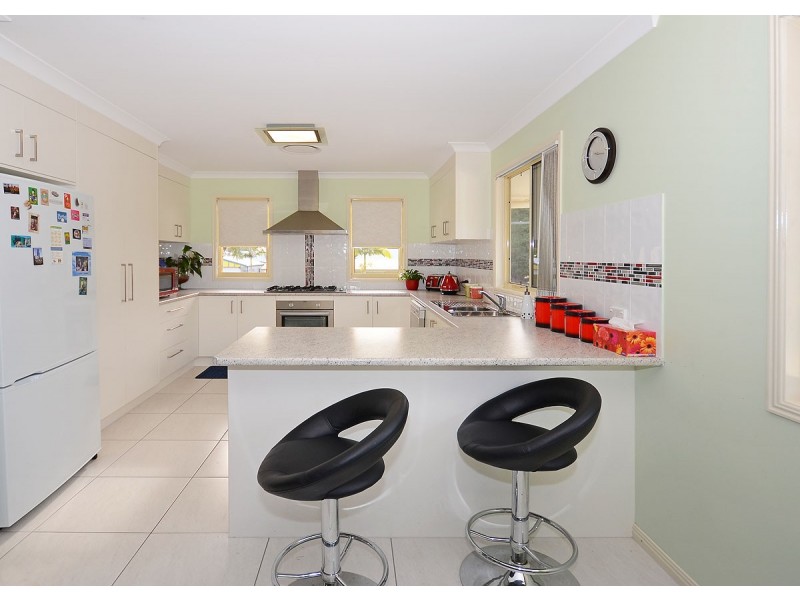 6 Torbanlea Street, Burrum Heads QLD 4659