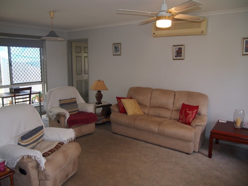 19 Wattle Street, Point Vernon QLD 4655