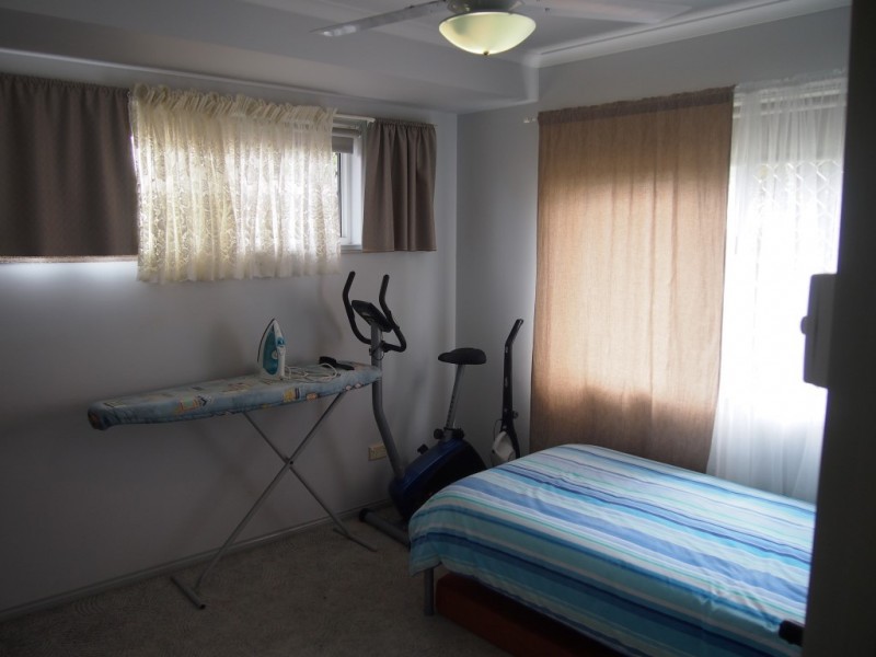 19 Wattle Street, Point Vernon QLD 4655