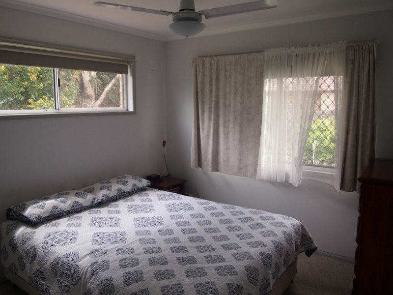 19 Wattle Street, Point Vernon QLD 4655