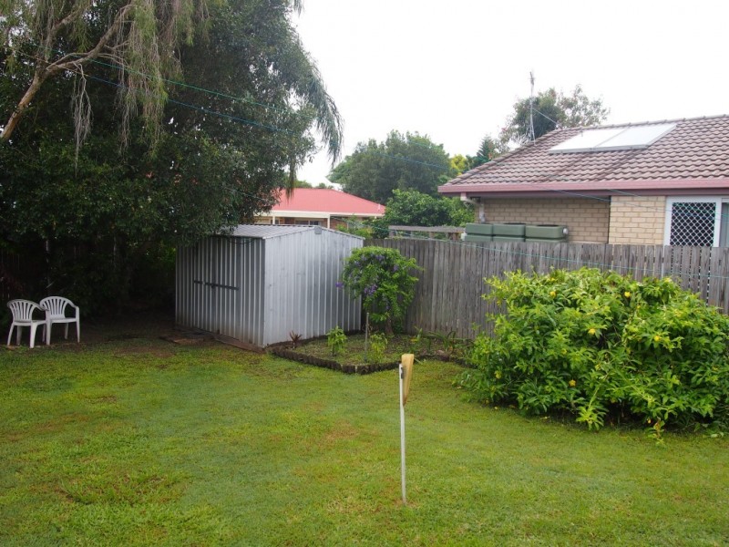 19 Wattle Street, Point Vernon QLD 4655