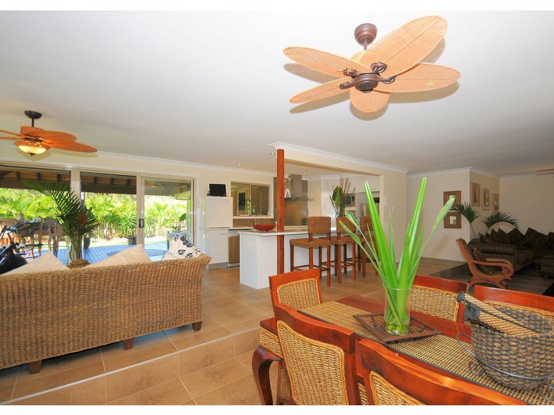 151 Garden Drive, Urangan QLD 4655