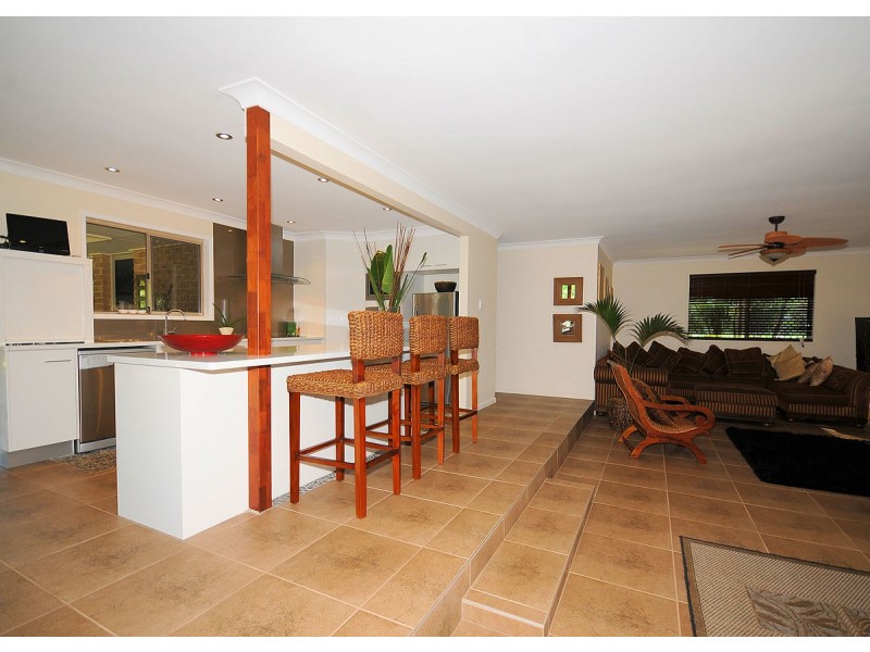 151 Garden Drive, Urangan QLD 4655