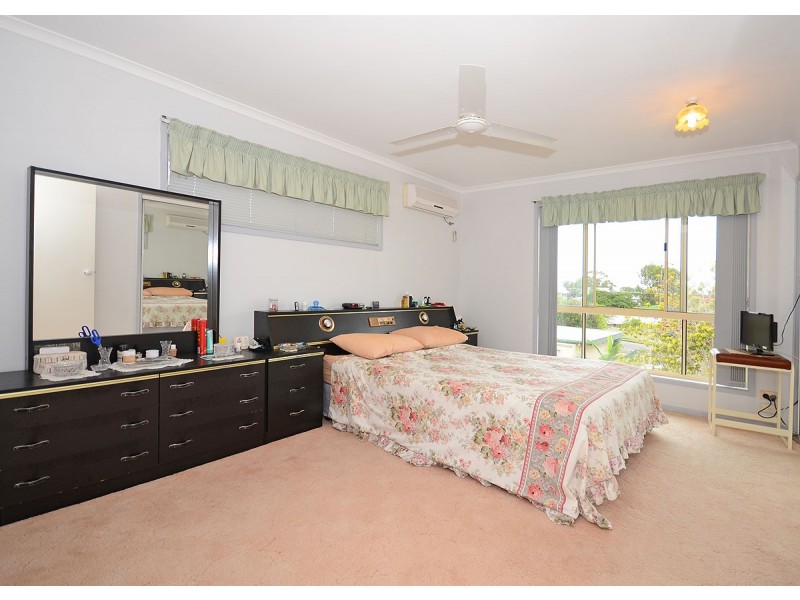 38 Hillcrest Avenue, Scarness QLD 4655