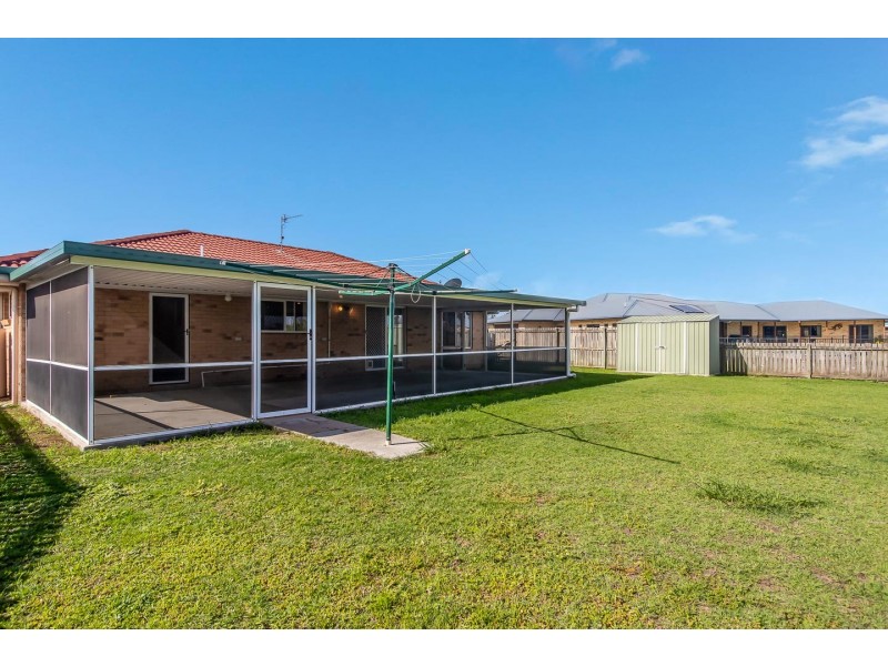 8 Wodalla Mews, Point Vernon QLD 4655