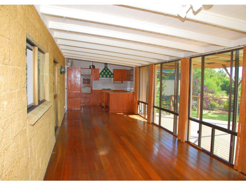 20 Zena Close, River Heads QLD 4655