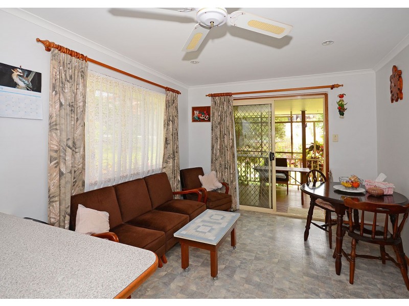 59 Hillcrest Avenue, Scarness QLD 4655