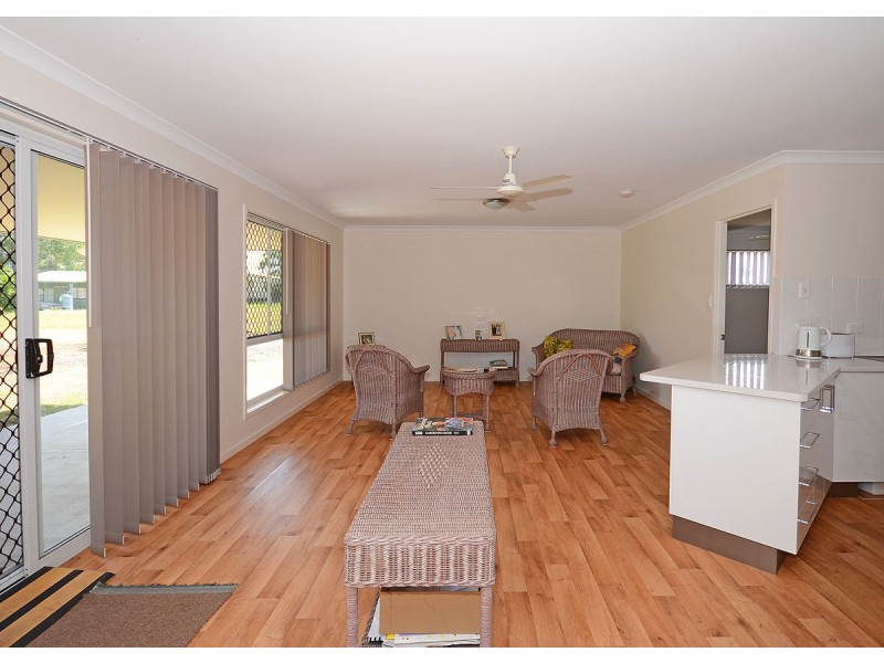 6 Bulleen Way, Burrum Heads QLD 4659