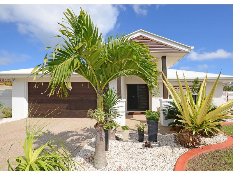18 Lockerbie Court, Kawungan QLD 4655