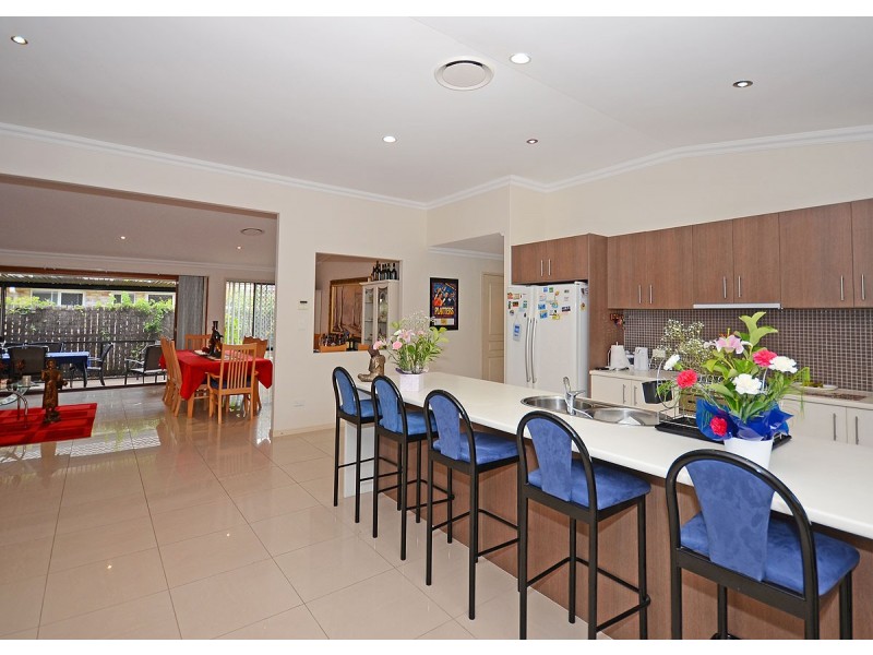 18 Lockerbie Court, Kawungan QLD 4655