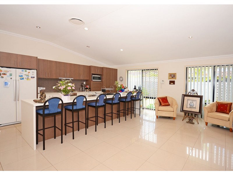 18 Lockerbie Court, Kawungan QLD 4655